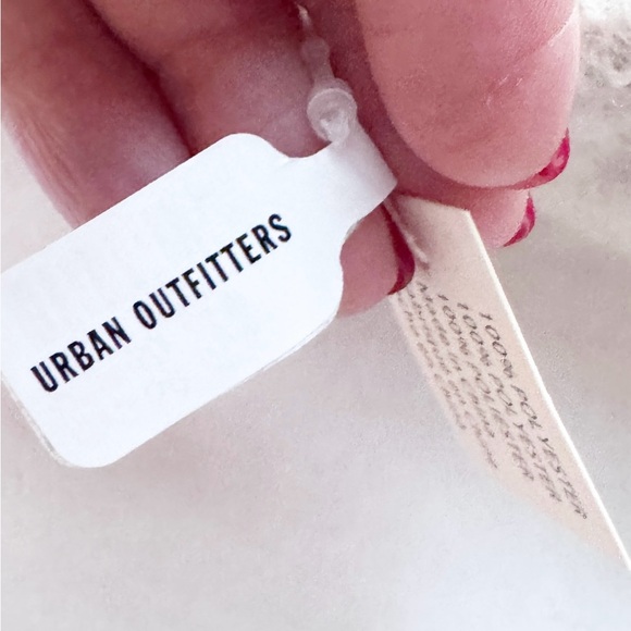 Urban Outfitters Gabby Twist Knit Headband In White & Grey NWT - Picture 9 of 9